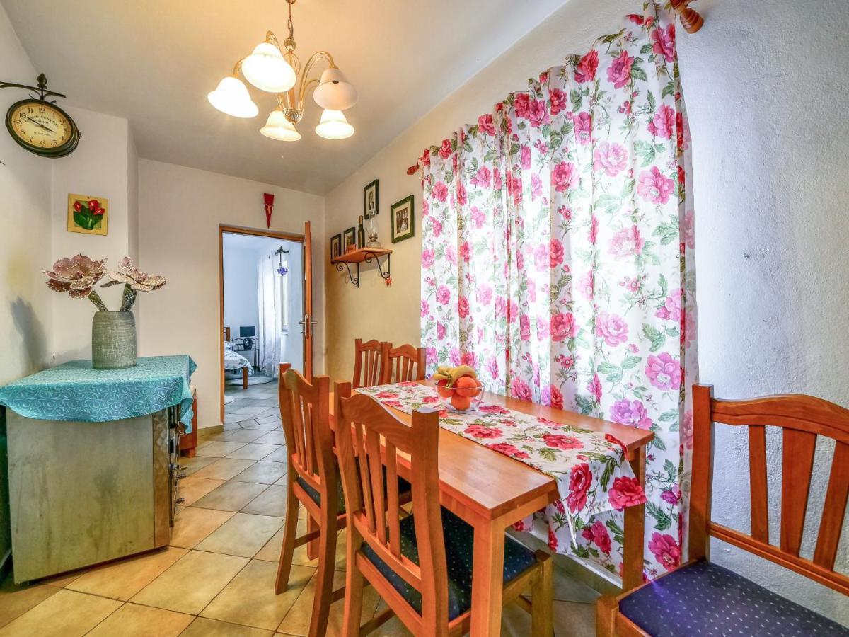 Holiday Home Marijana By Interhome Vratarusa Extérieur photo