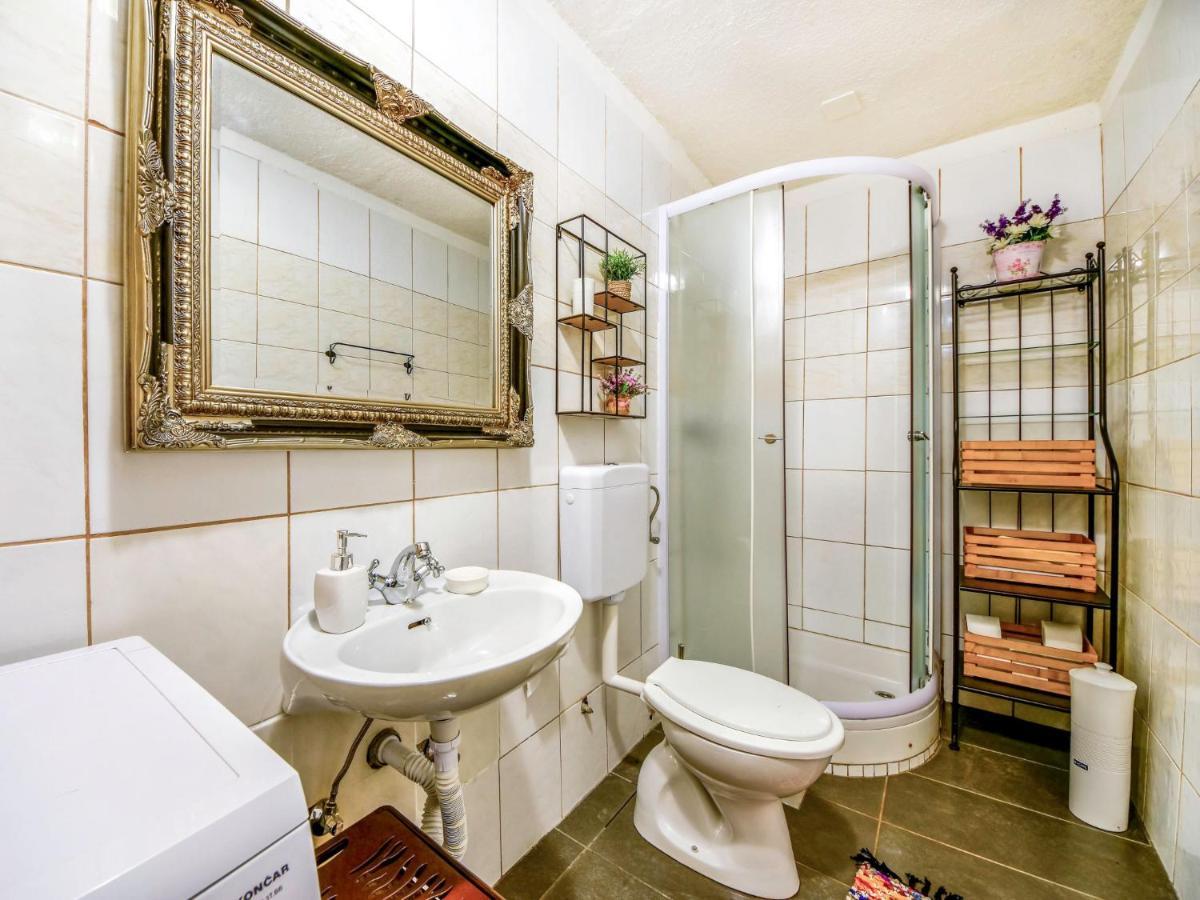 Holiday Home Marijana By Interhome Vratarusa Extérieur photo